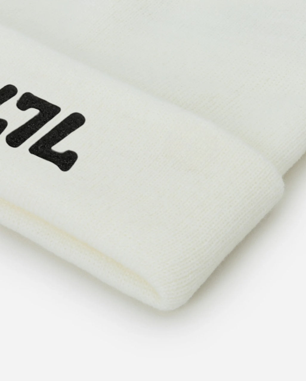 touca L’Essence 777